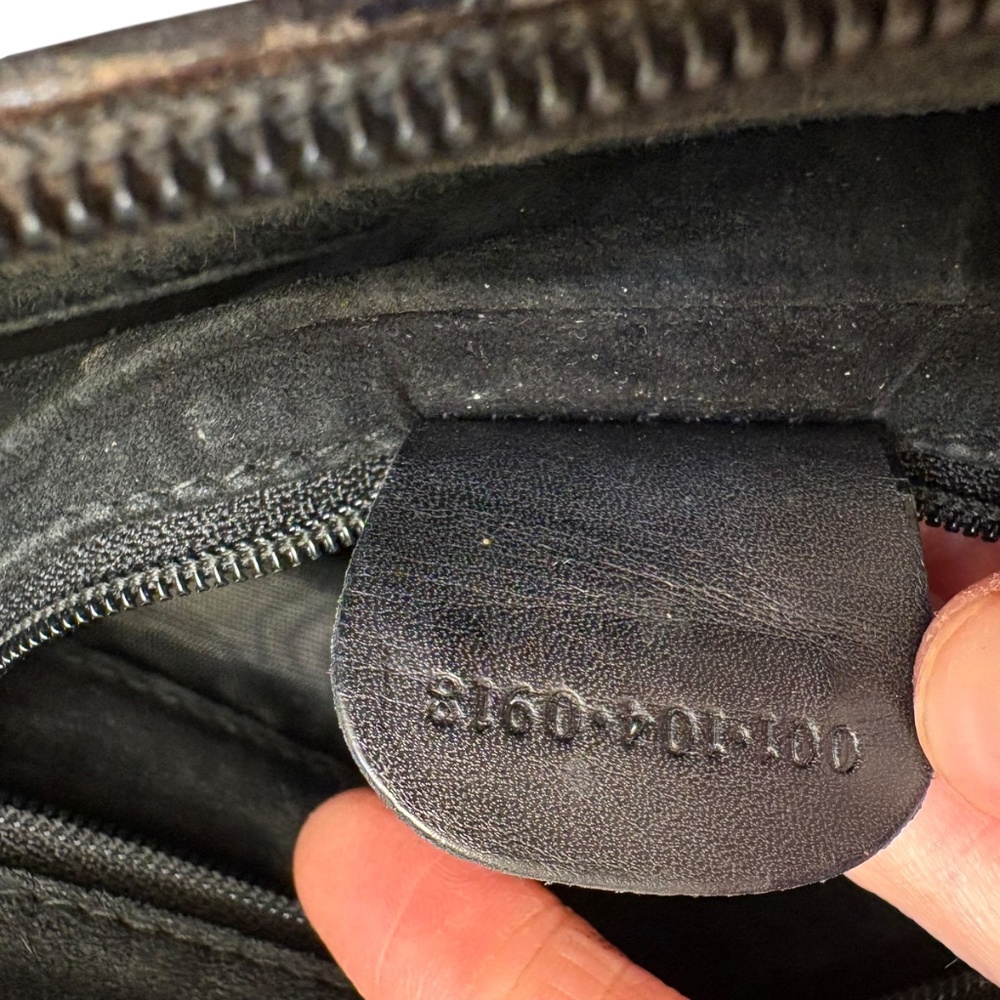 Gucci vintage black pebbled leather messenger bag - Picture 4 of 14